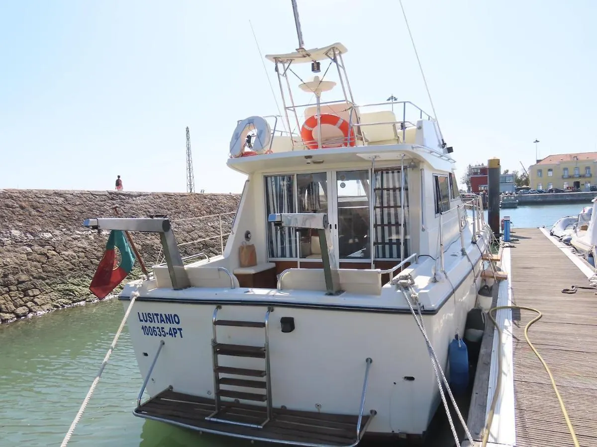 Barco Lusitano Hotel Lisbon Botel